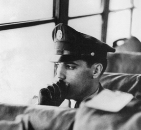 Elvis Presley biography – Elvis Presley Elvis Presley – his ... Elvis Presley biography – Elvis Presley Elvis Presley – his ...