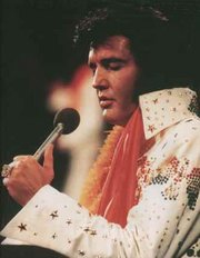 Elvis Presley biography, Elvis Presley Movie � Blue Hawaii