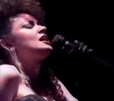 Linda Roberts Dedicates the song Linda Roberts Dedicates the song